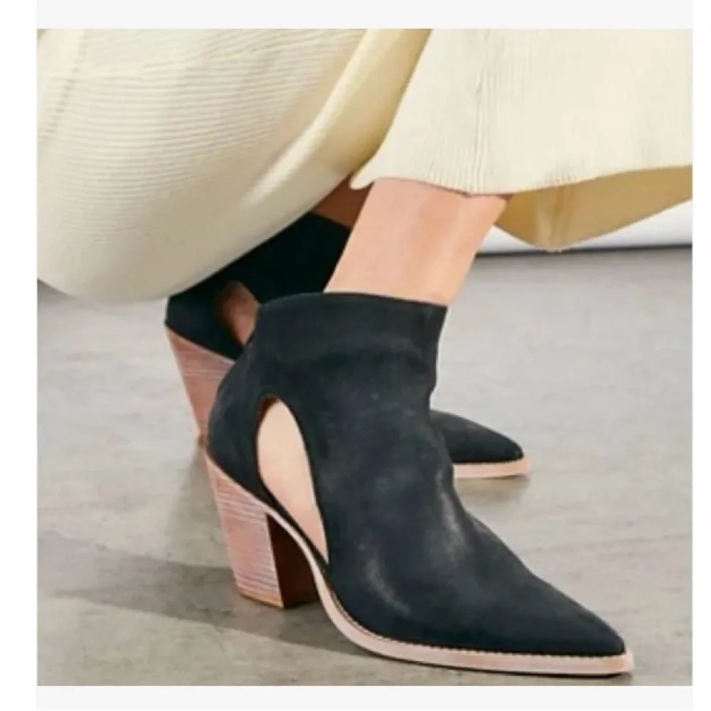 Free People Wilder Bootie, Black Suede, size 39.5 (9.5)